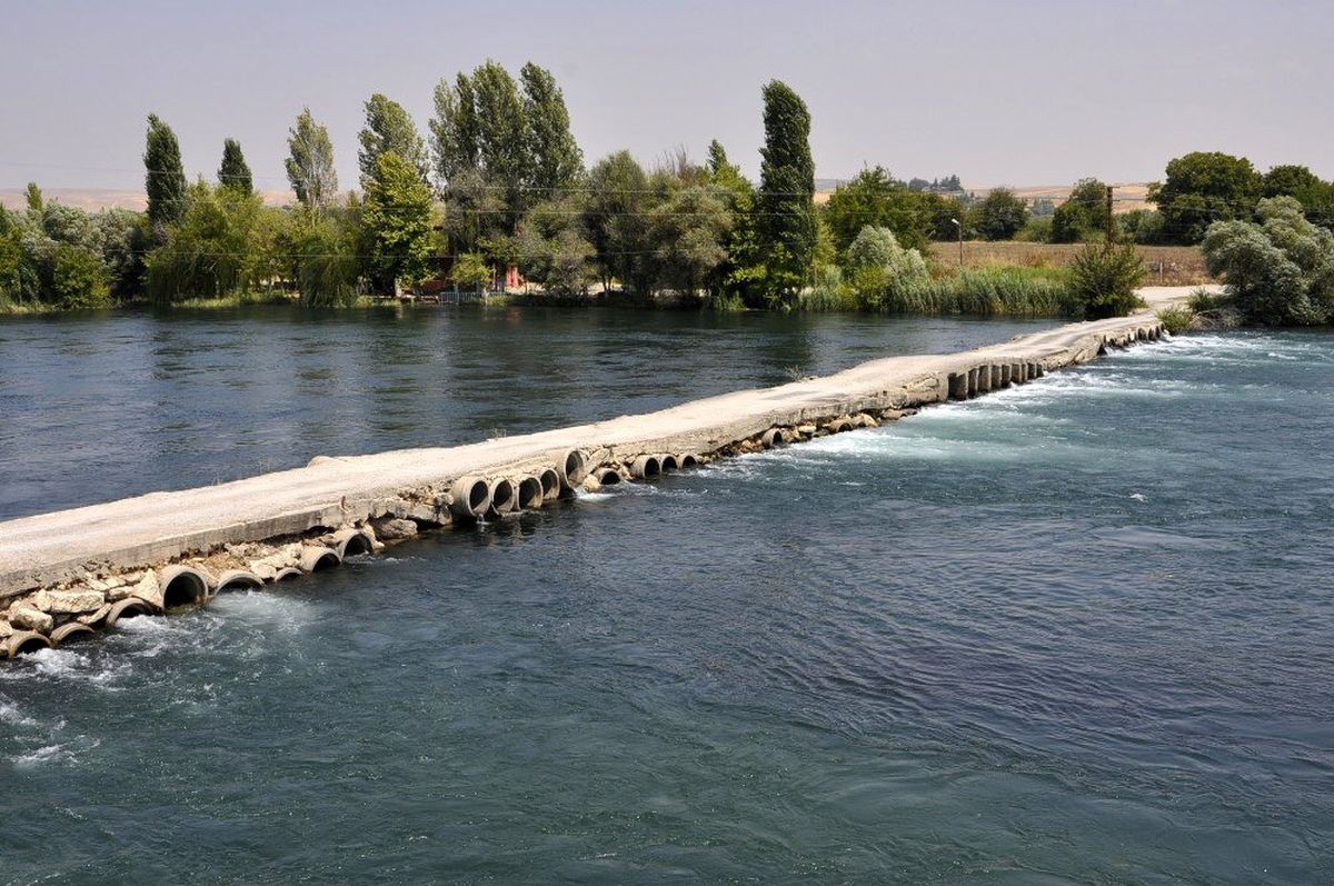Fırat Nehri\'nin turizme kazandırılmasını istiyorlar