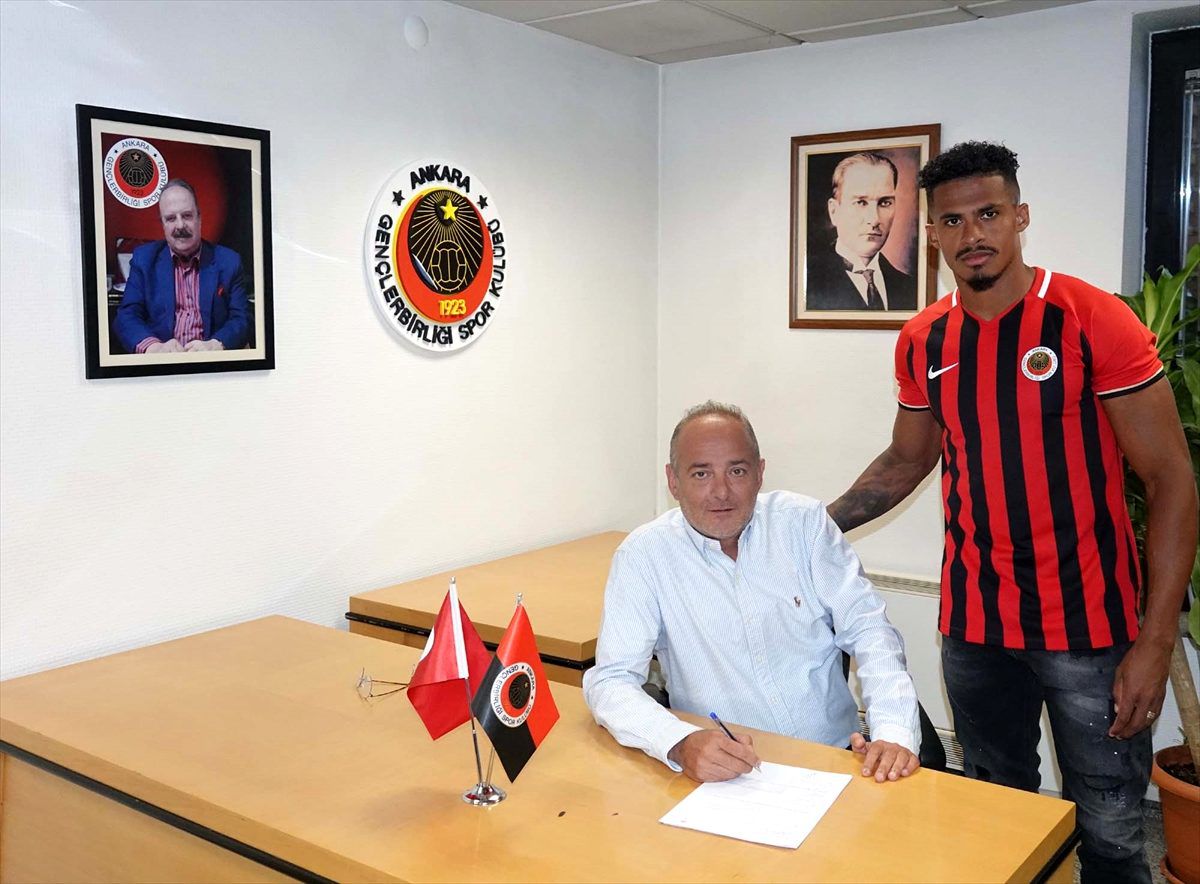 Gençlerbirliği\'nde transfer