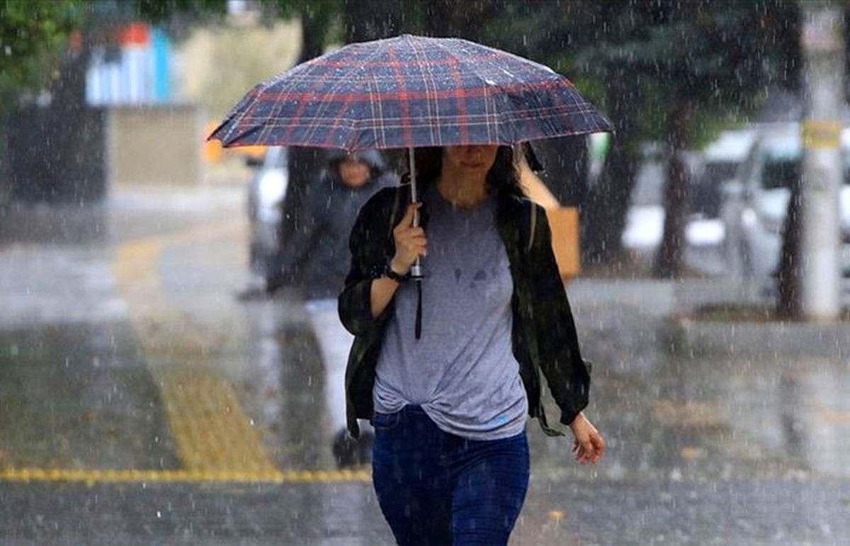 İstanbul için kuvvetli sağanak uyarısı