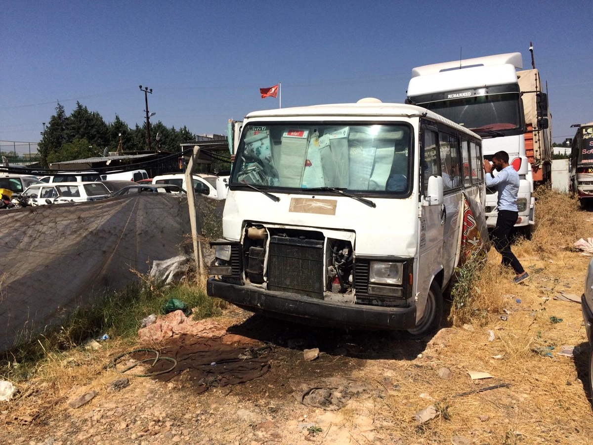 Kaçak seyyar köftecilere izin yok