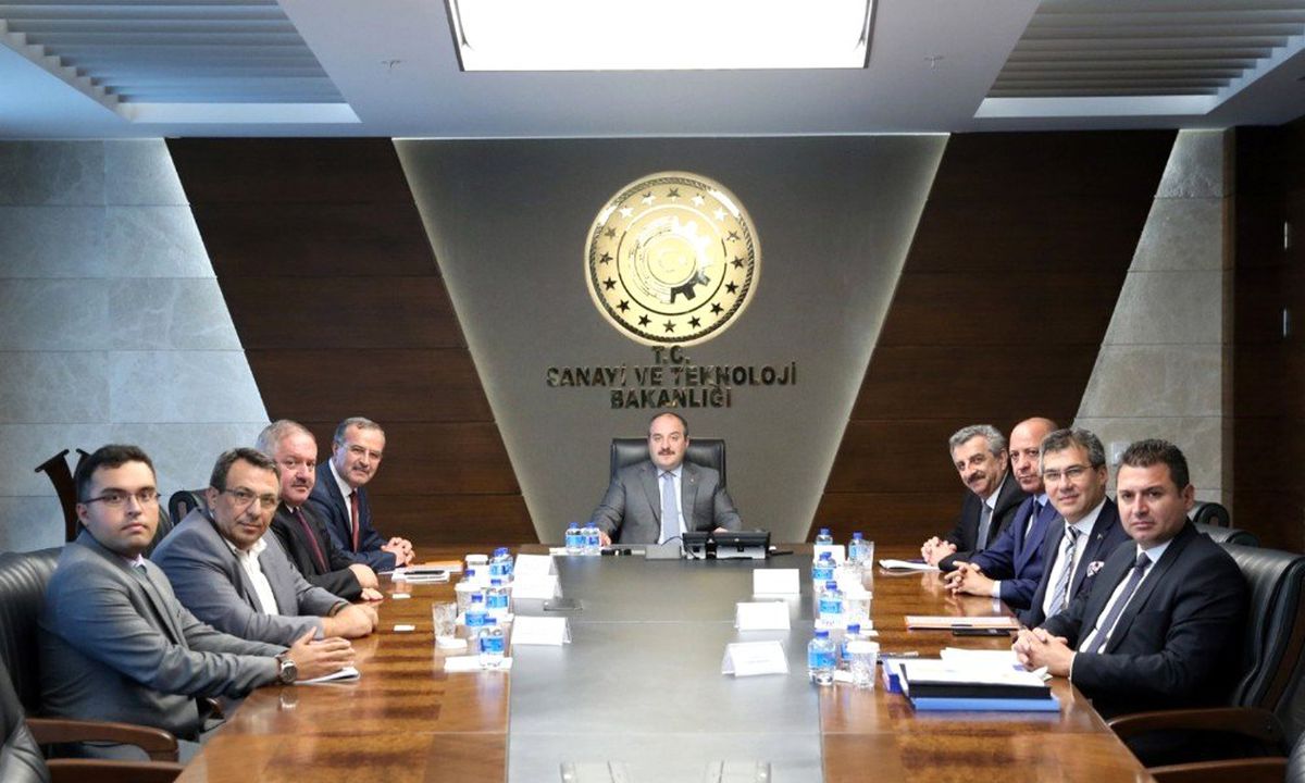 OSBÜK Yönetiminden Bakan ve Bakan Yardımcılarına Ziyaret