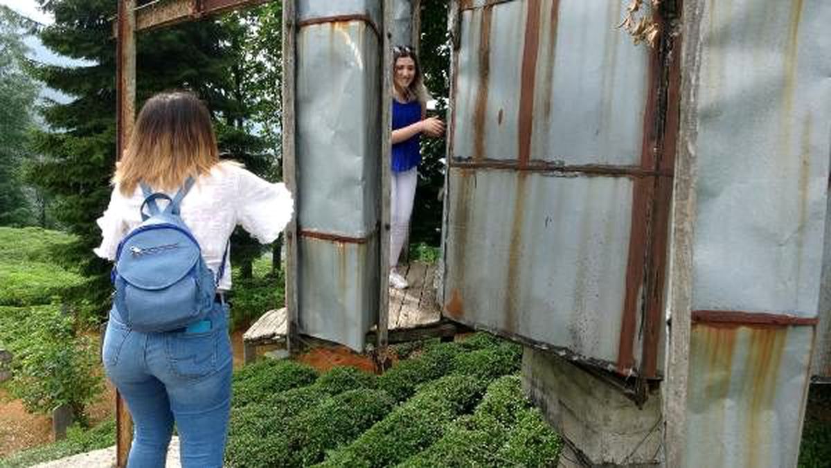 Rize\'de rüzgarla dönen tek odalı eve ilgi