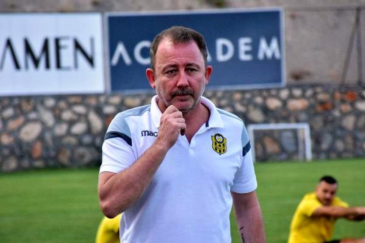 Sergen Yalçın: Takıma 2-3 futbolcu daha katacağız