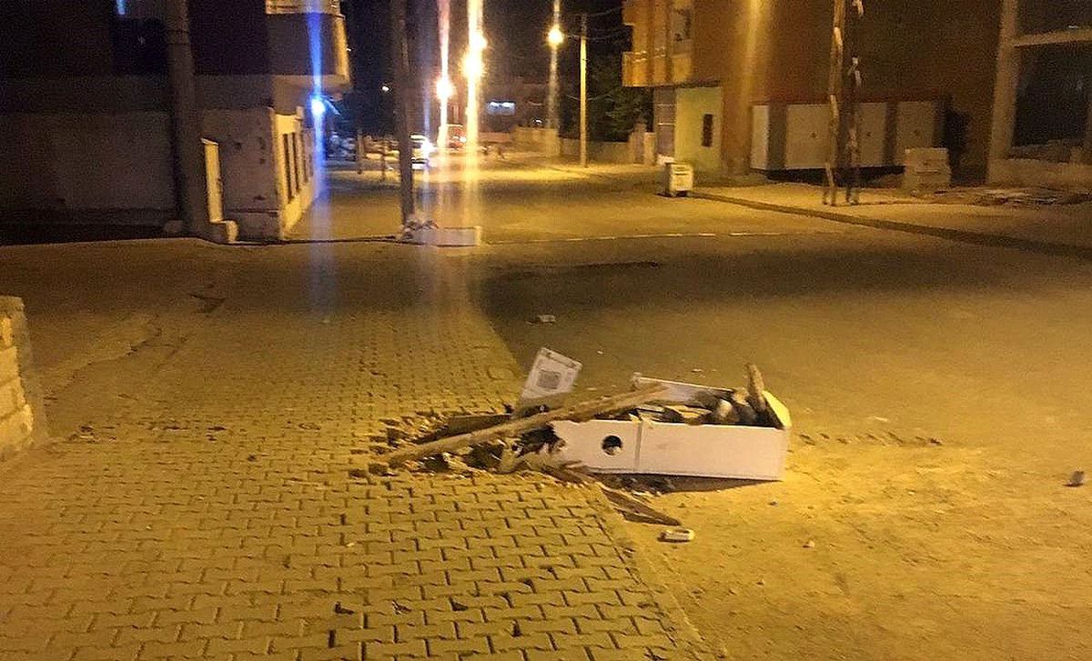 Silopi\'de kaçağı önleyen panolar tahrip edildi