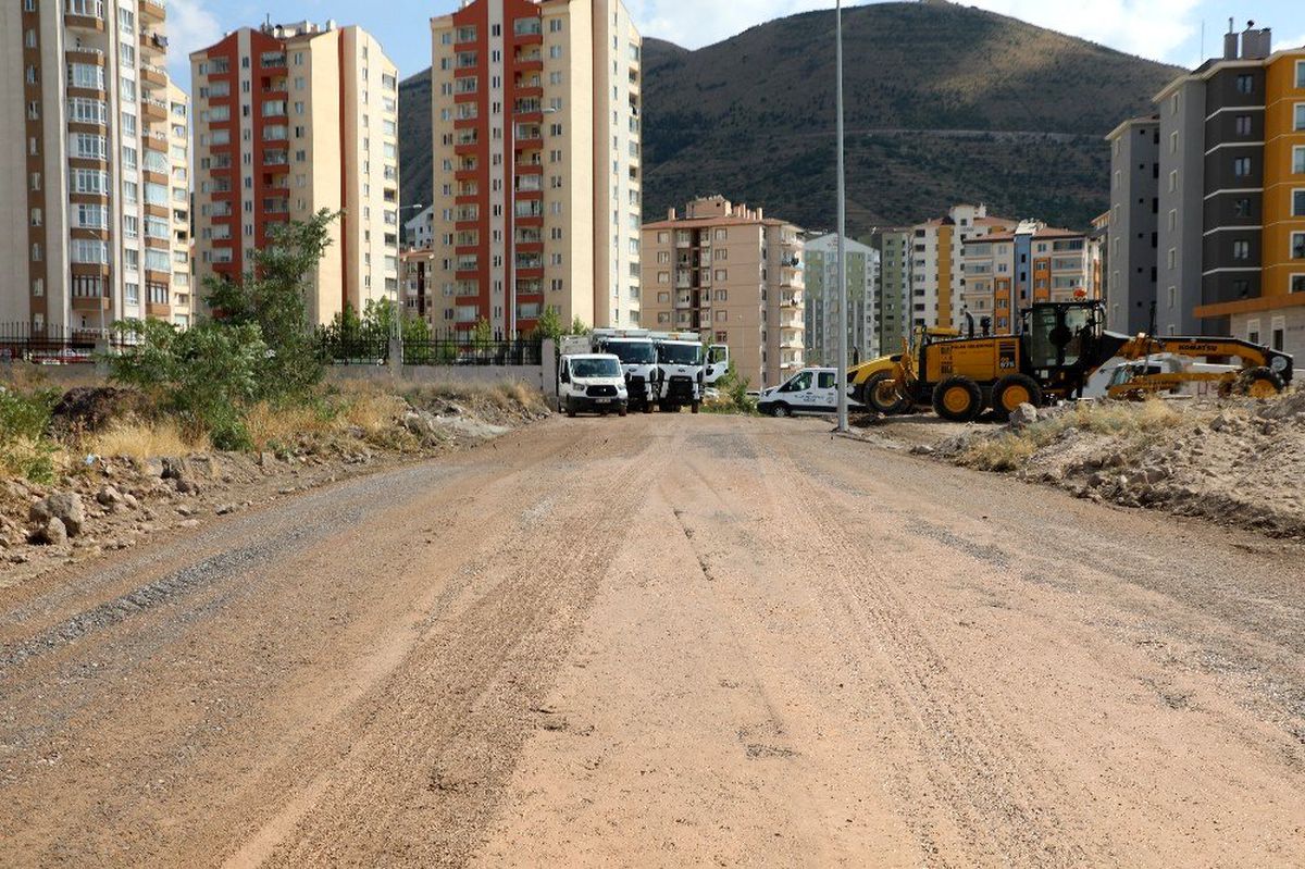 Talas\'ta Hizmete Hız Kesmeden Devam