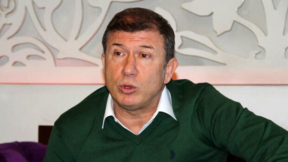 Tanju Çolak: "Galatasaray\'ın oynadığı oyun rezalet"