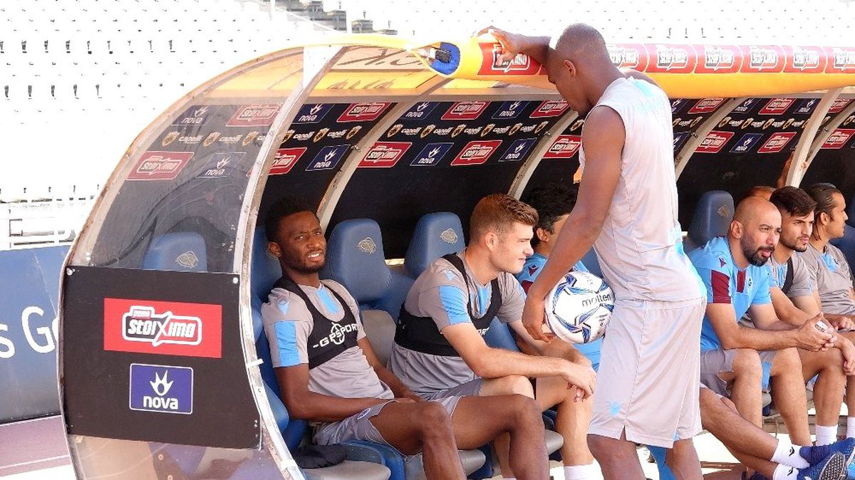 Trabzonspor antrenmanında Sturridge dansı