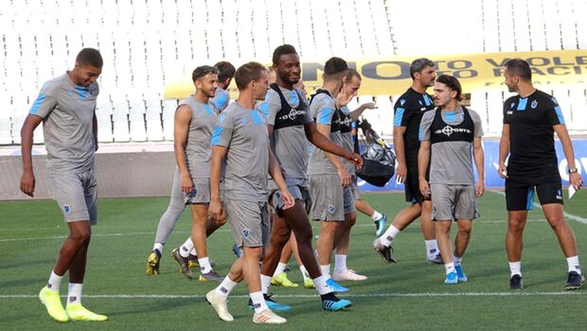 Trabzonspor antrenmanında Sturridge dansı