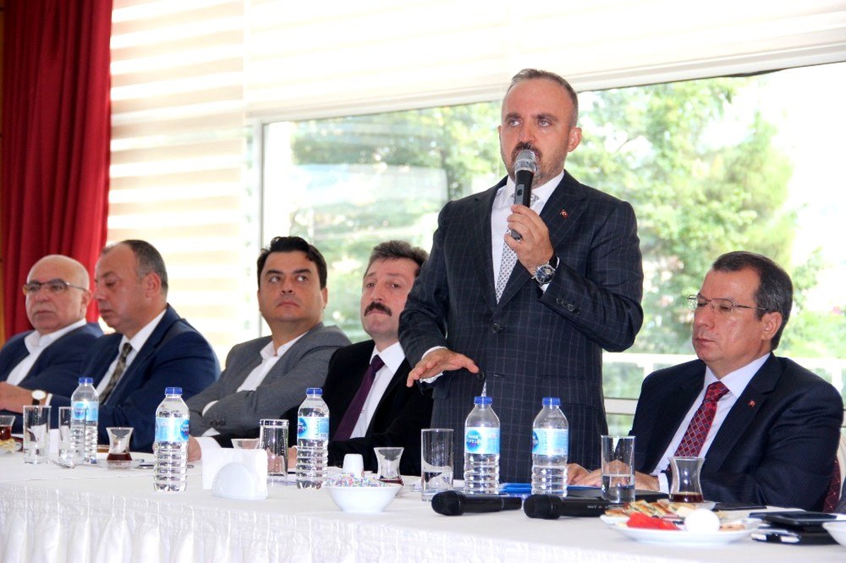Turan: "Ordu göreve diyenler PKK\'ya sessiz kalıyor"
