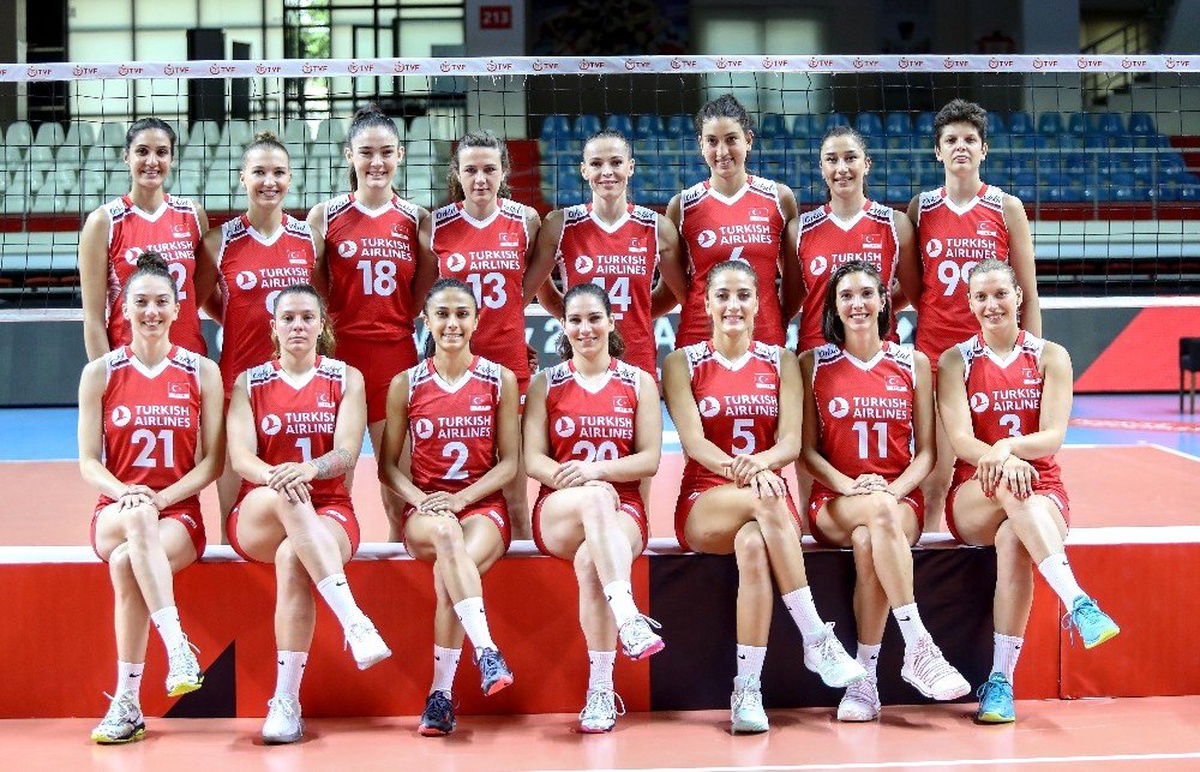 A Milli Kadın Voleybol Takımı, Avrupa Şampiyonası\'nda sahne alıyor