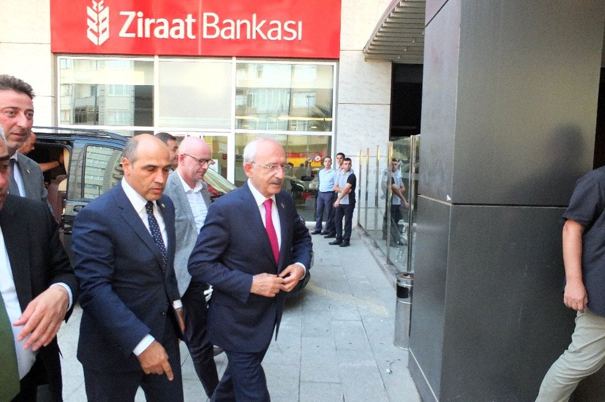 CHP Genel Başkanı Kılıçdaroğlu Bandırma\'da