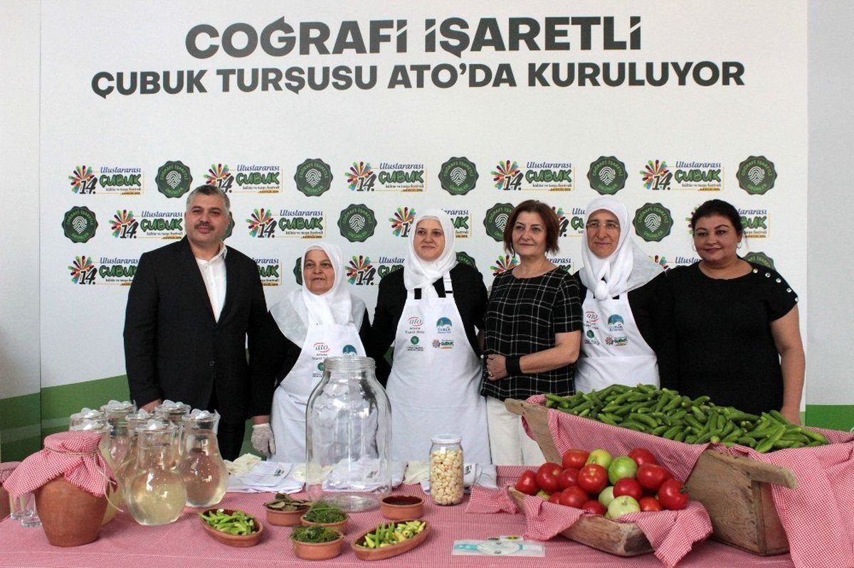 Coğrafi işaretli Çubuk turşusu ATO\'da el birliğiyle kuruldu