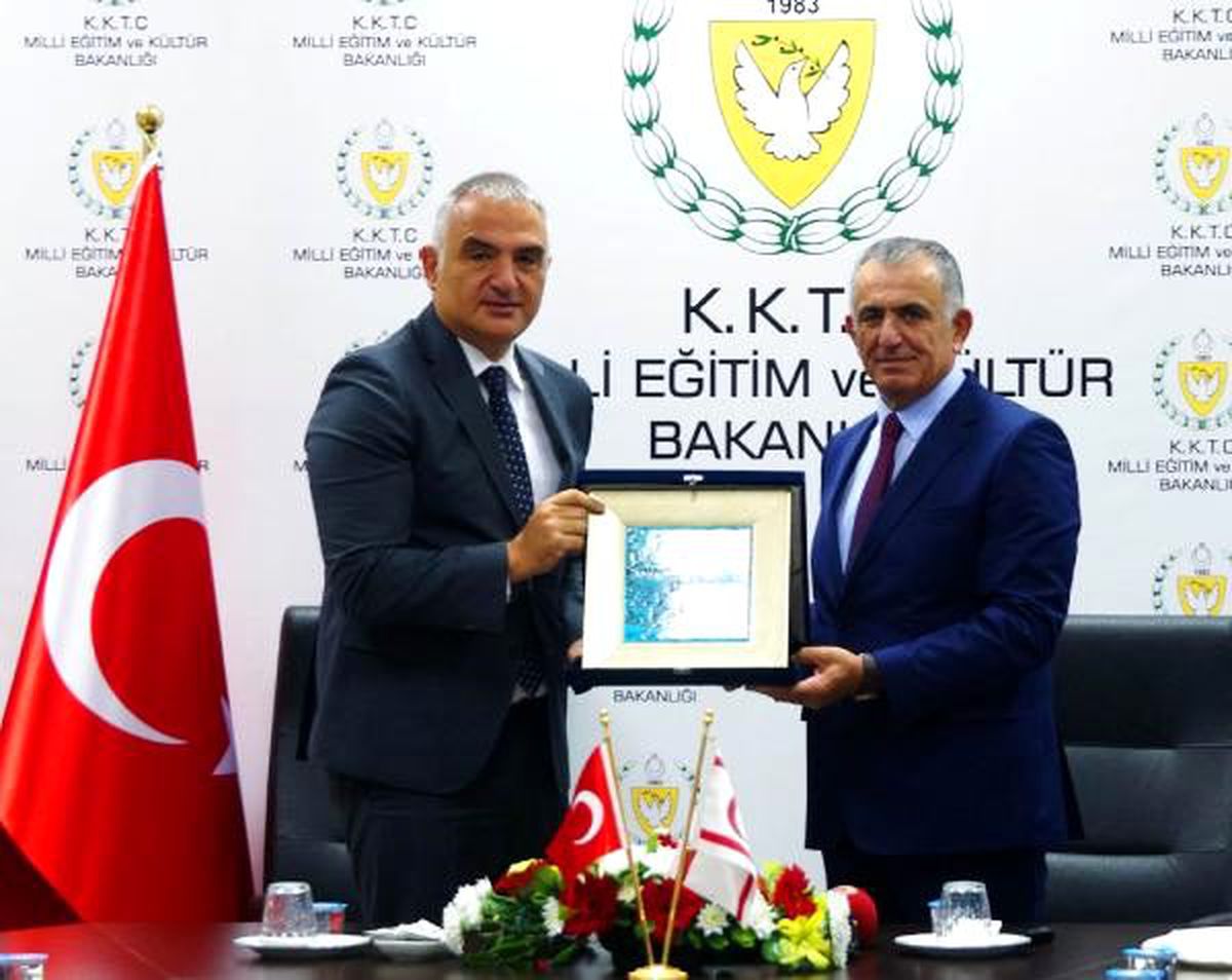 Ersoy\'dan KKTC\'ye destek: Hedefimiz Kıbrıs Türk kimliğini dünyaya tanıtmak
