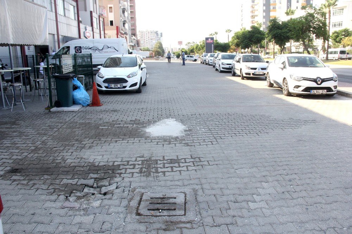 Eski sevgiliye plakası "evleniyoruz" yazılı otomobille silahlı saldırı iddiası