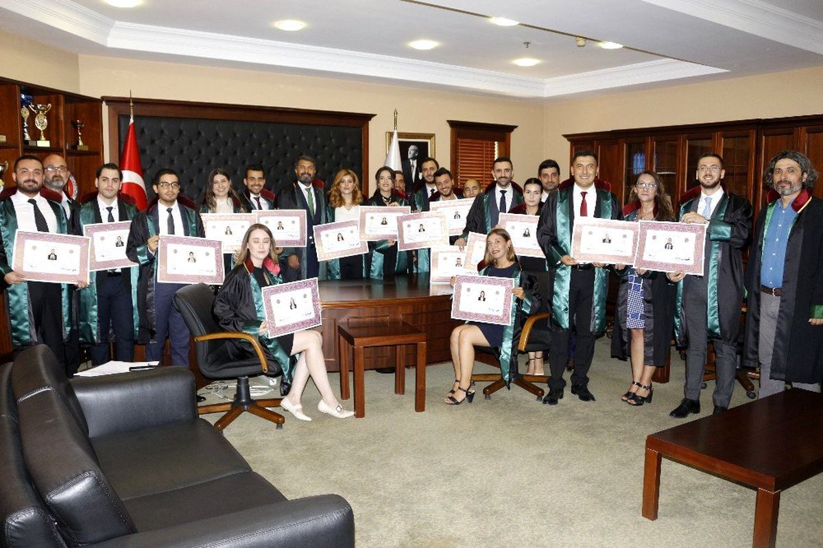 Mersin Barosu Başkanı Yeşilboğaz: "Hukuki vicdanımızla muhalefet ediyoruz. Asla siyaset yapmıyoruz"