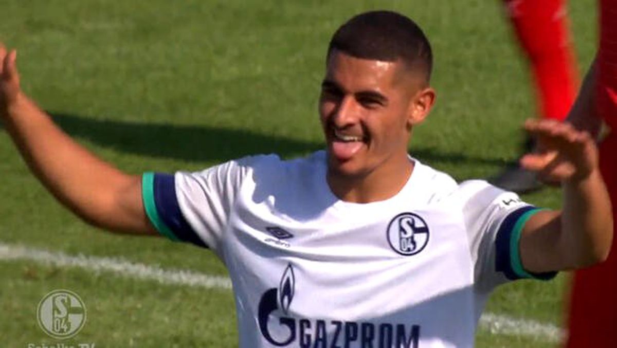 Schalke 04, Levent Mercan ile profesyonel sözleşme imzaladı