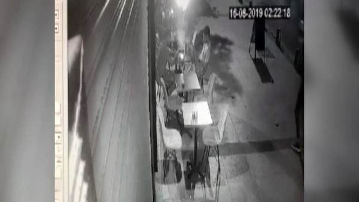 Şişli\'de Arap turistlere ateş açıp gasp eden 2 kişi yakalandı