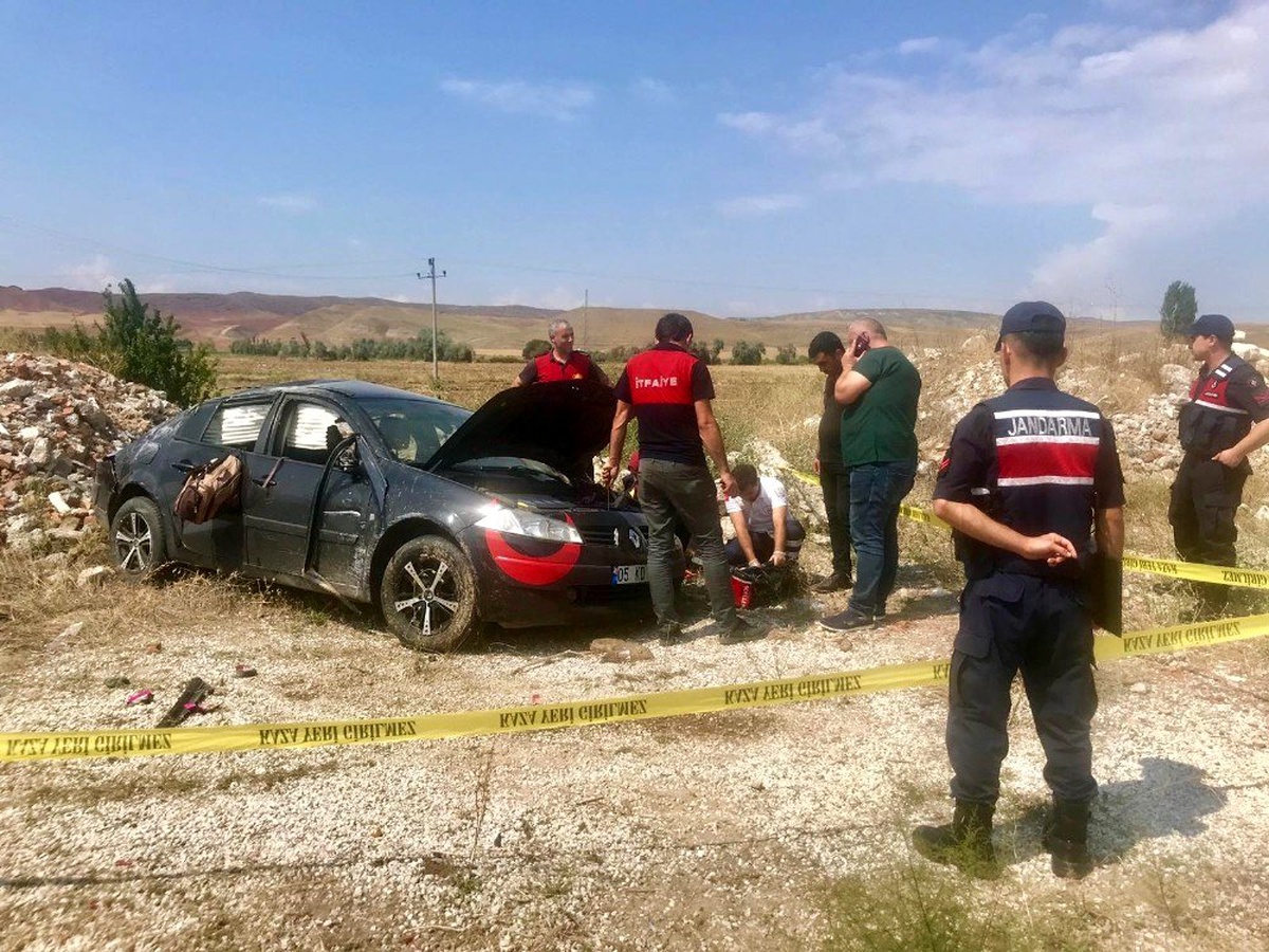 Sungurlu\'da feci kaza: 2 ölü, 3 yaralı