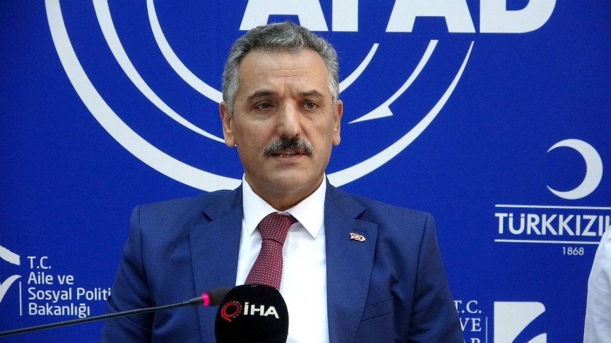 Vali Kaymak: "Toplumda afet ve deprem bilinci oluşmalı"