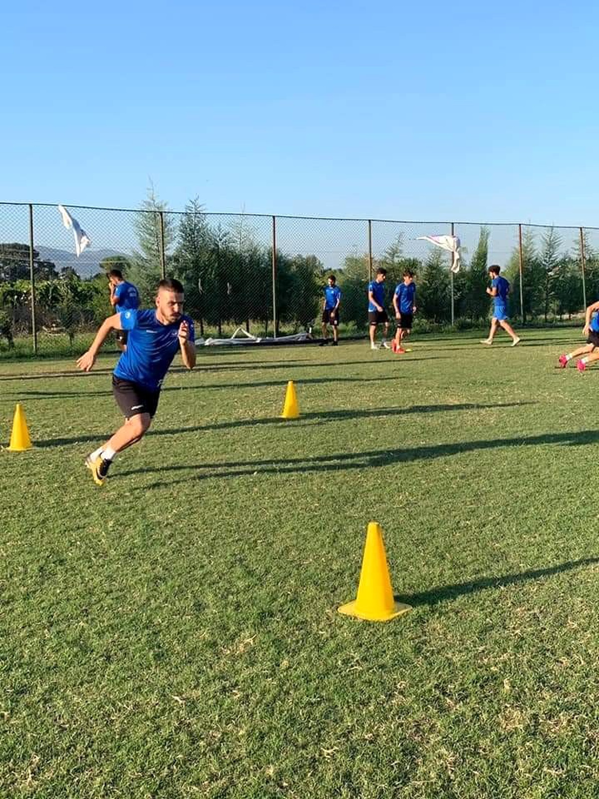 Yunusemre Belediyespor hazırlıklarını sürdürüyor