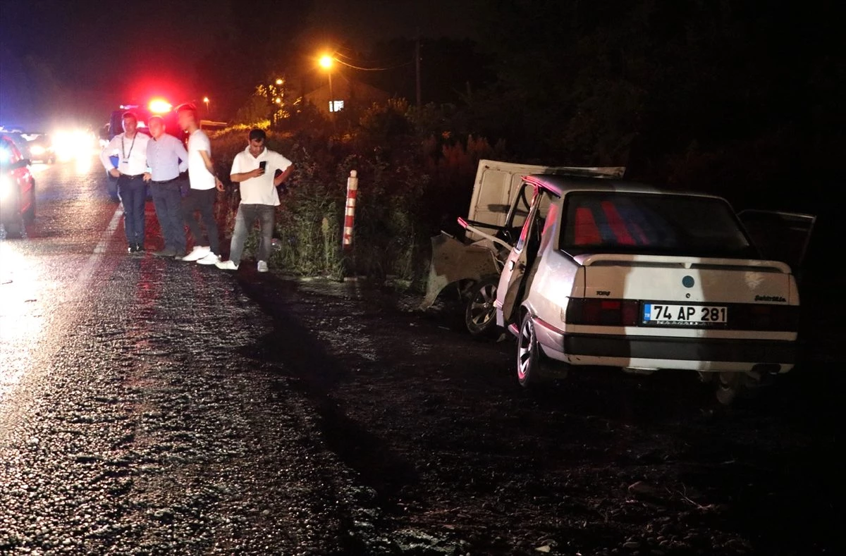 Bartın\'da trafik kazası: 4 yaralı