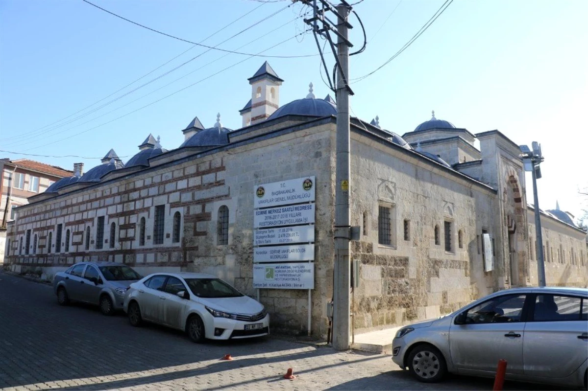 Cihan Padişahı Fatih Sultan Mehmet\'in okulu yeniden ihya edildi