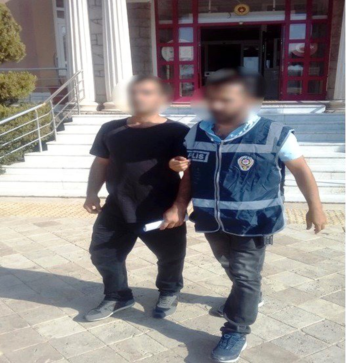 Didim\'de aranan yaralama zanlısı yakalandı