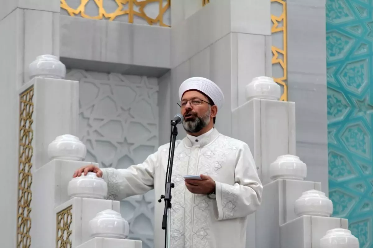 Diyanet İşleri Başkanı Erbaş: "Dinimizde kadının canı, hakları dokunulmazdır ve emanettir"