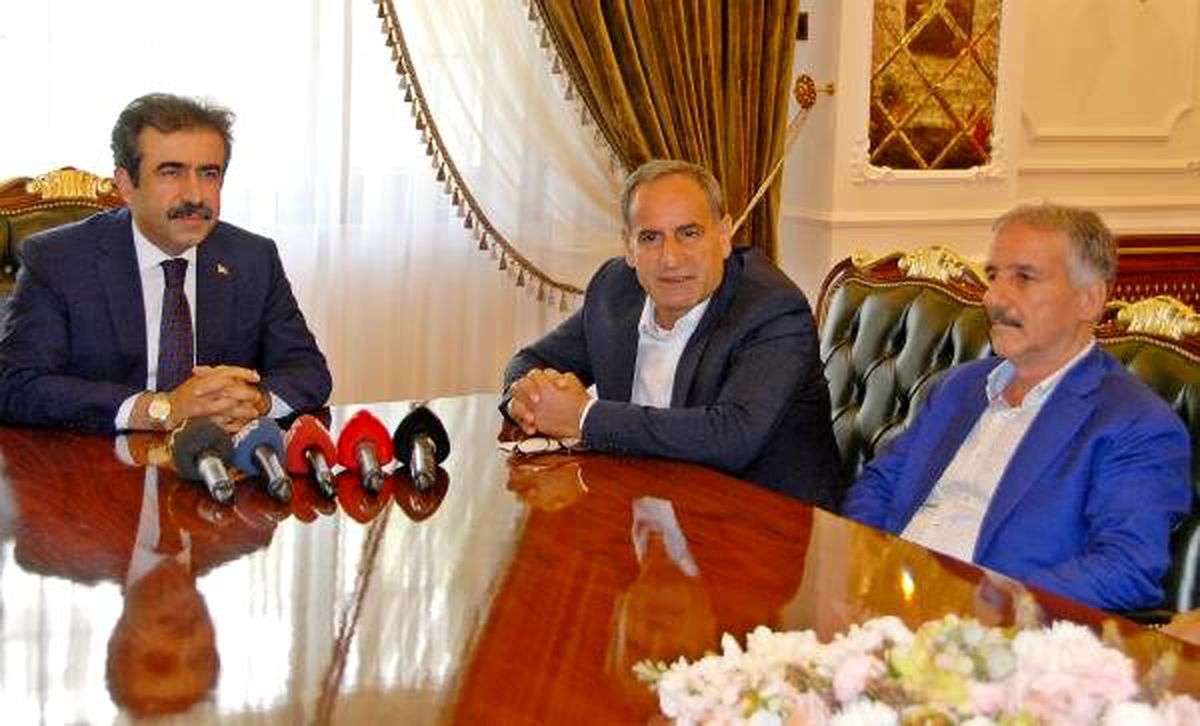 Diyarbakırlı iş insanlarından güzeloğlu\'na destek ziyareti