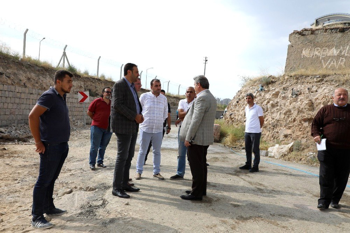 Erciyes Üniversitesi\'ne yeni alternatif yol yapılıyor