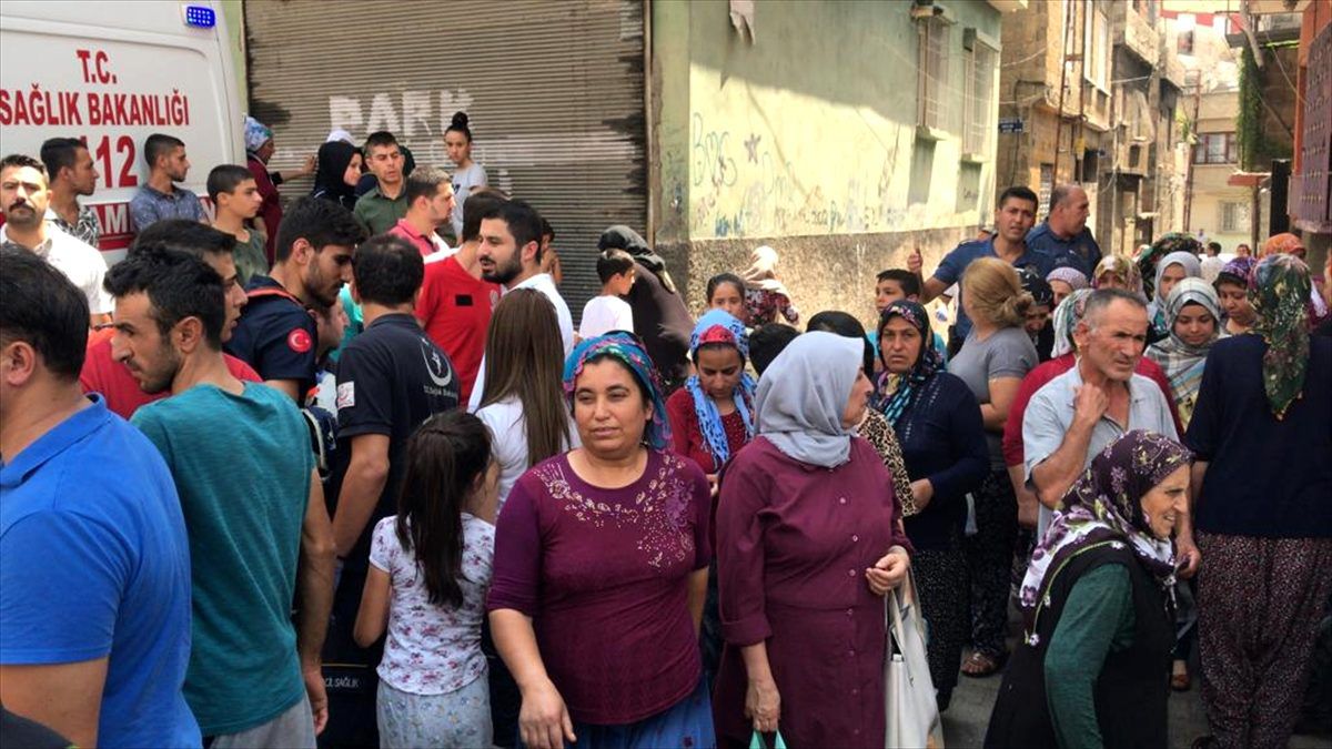 Gaziantep\'te evin zemini çöktü