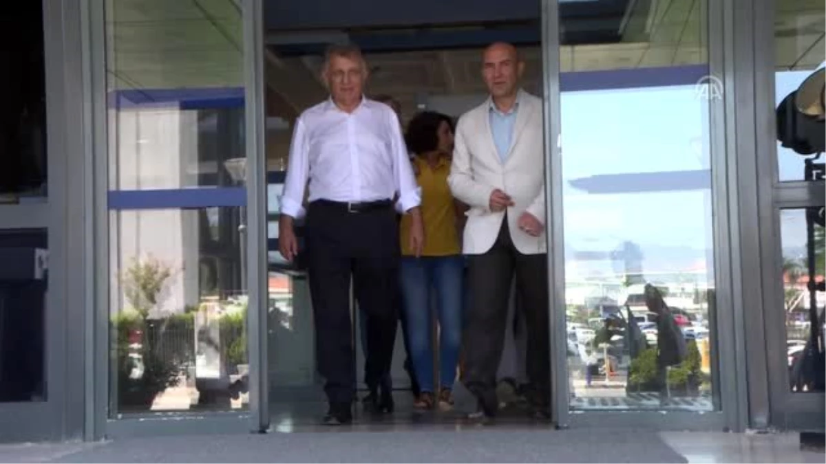 HDP heyeti, İzmir Büyükşehir Belediyesi\'ni ziyaret etti