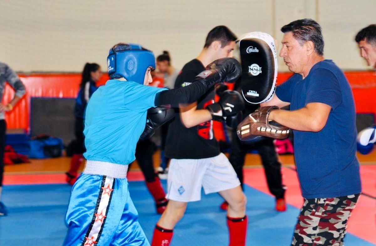 Kick Boks Gençler Milli Takımı, Avrupa Şampiyonası\'na hazırlanıyor