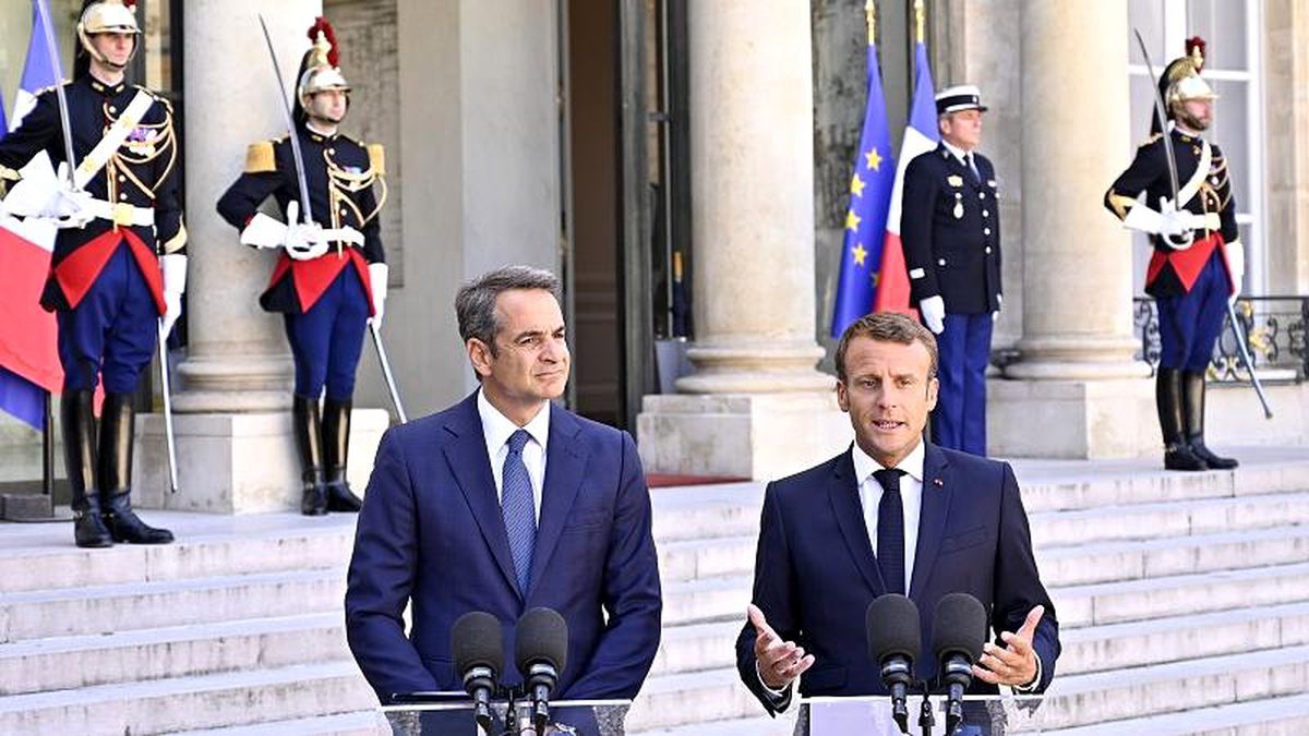 Macron: Türkiye\'nin hidrokarbon arama faaliyetleri karşısında zayıflık göstermeyeceğiz
