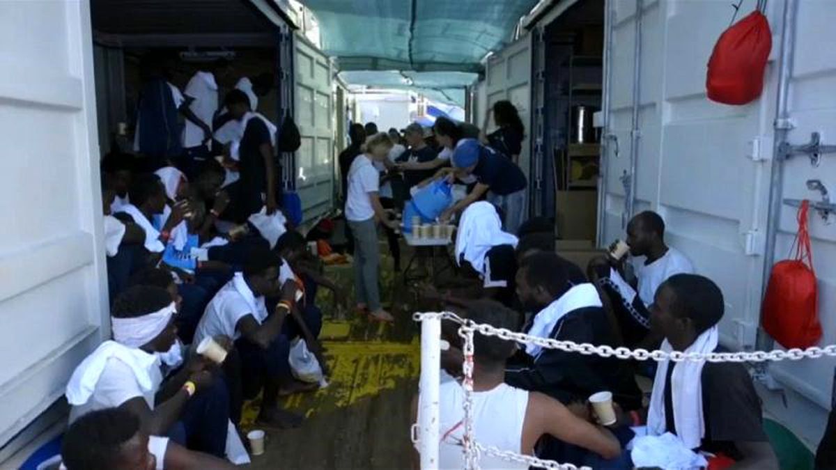 Ocean Viking krizi çözüldü: Akdeniz\'de mahsur kalan 356 mülteciye 6 ülke kapı açtı