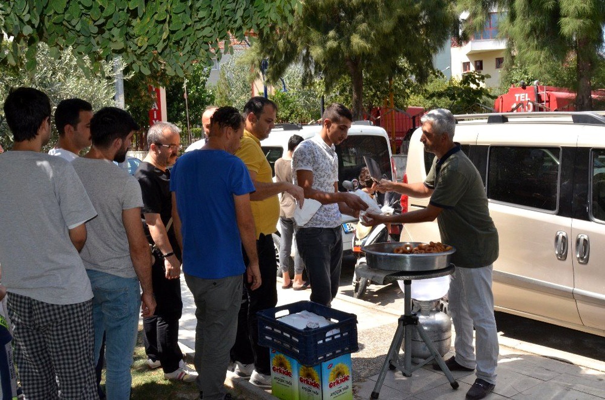 Yunusemre Belediyespor, Algu\'yu unutmadı