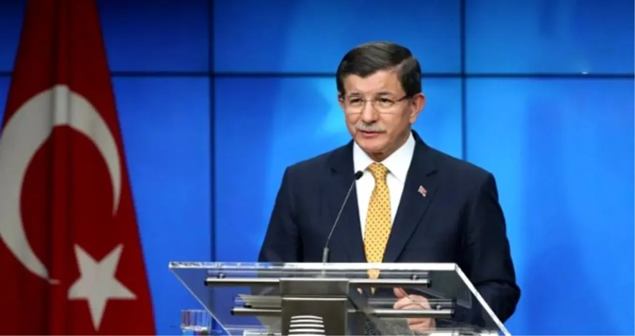 Ahmet Davutoğlu: O defterler açılırsa birçok kişi insan içine çıkamaz