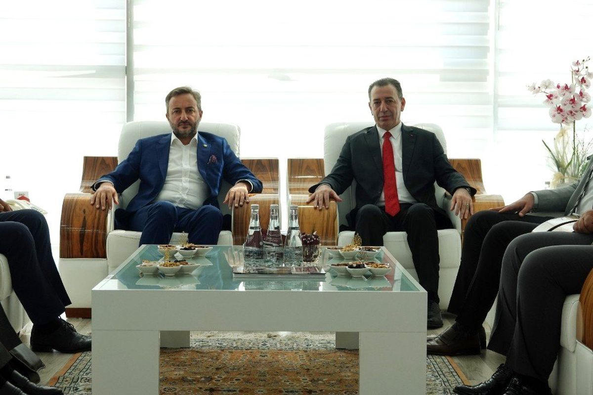 Bakan Aydın Maruf, Elazığ TSO Başkanı Arslan\'la bir araya geldi
