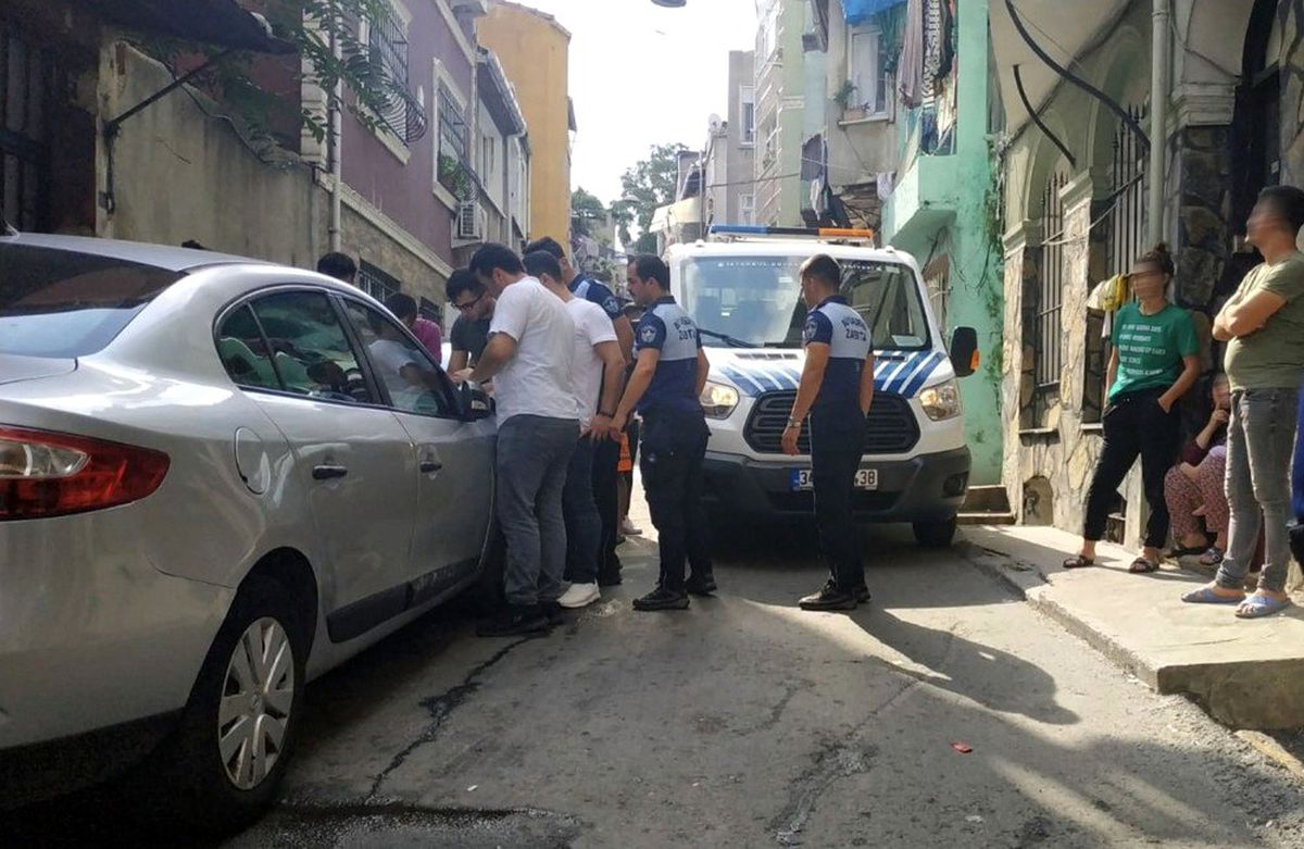 Beyoğlu\'nda sağlıksız koşullarda çalışan 2 midye imalathanesi mühürlendi