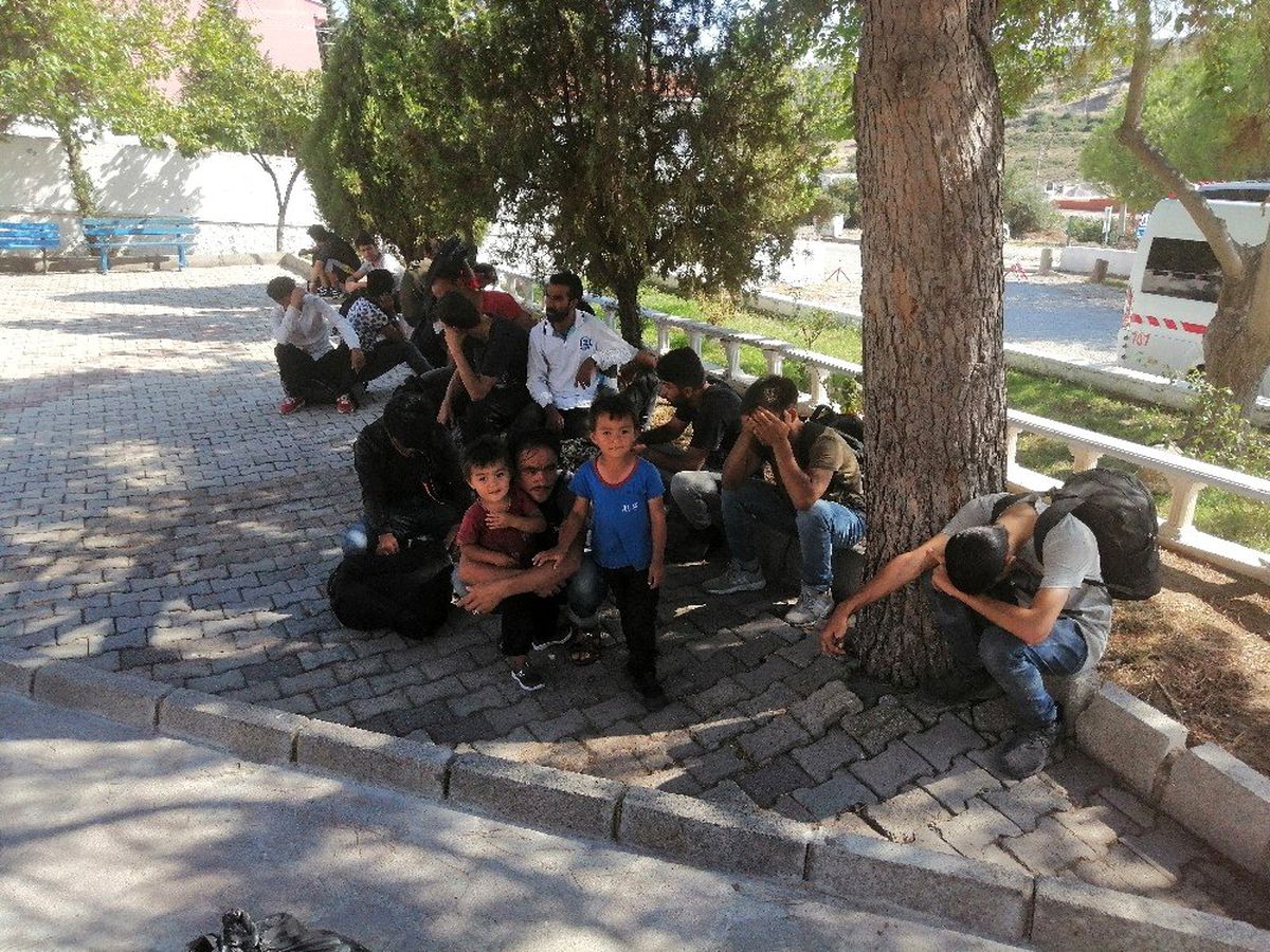 Çanakkale\'de 33 mülteci yakalandı