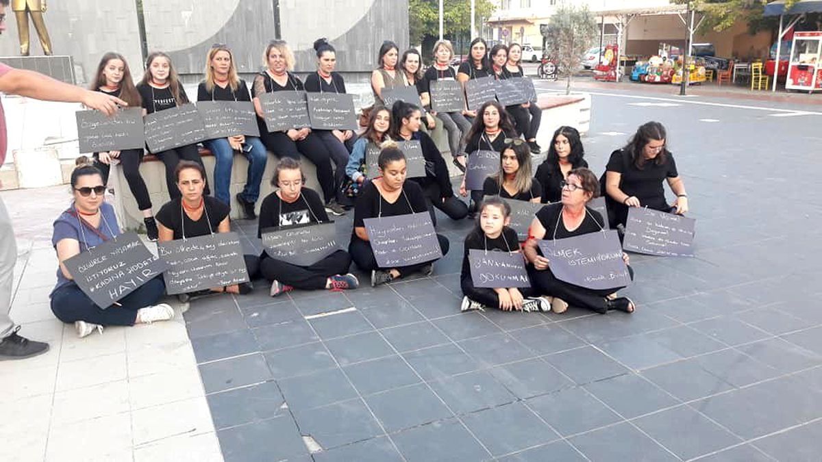 Çanlı kadınlar Emine Bulut cinayetini protesto etti