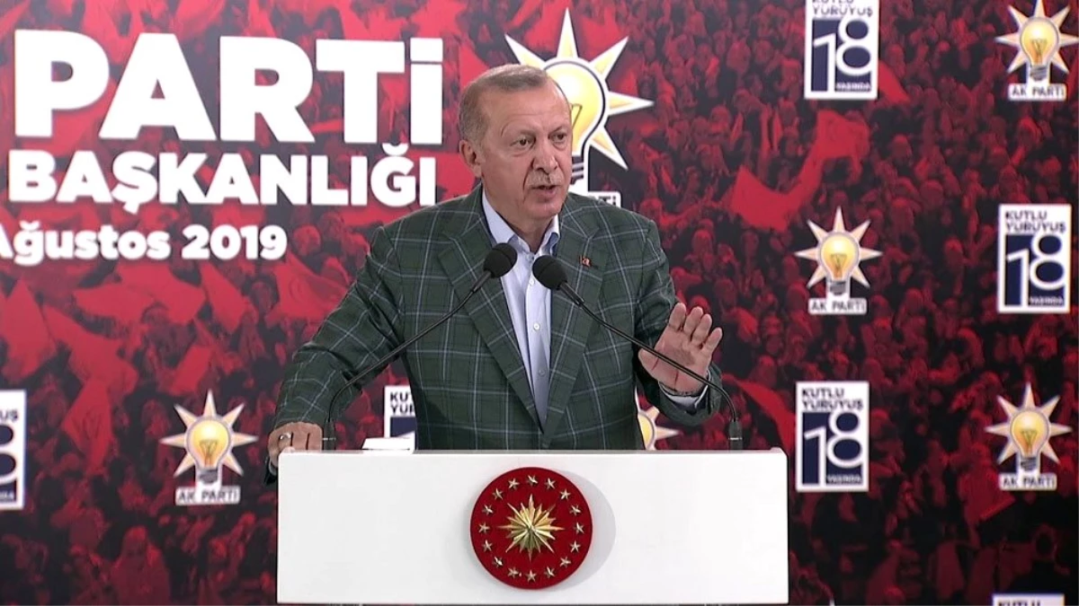 Cumhurbaşkanı Erdoğan: "Bunları biz kovalıyoruz onlar kaçıyor"