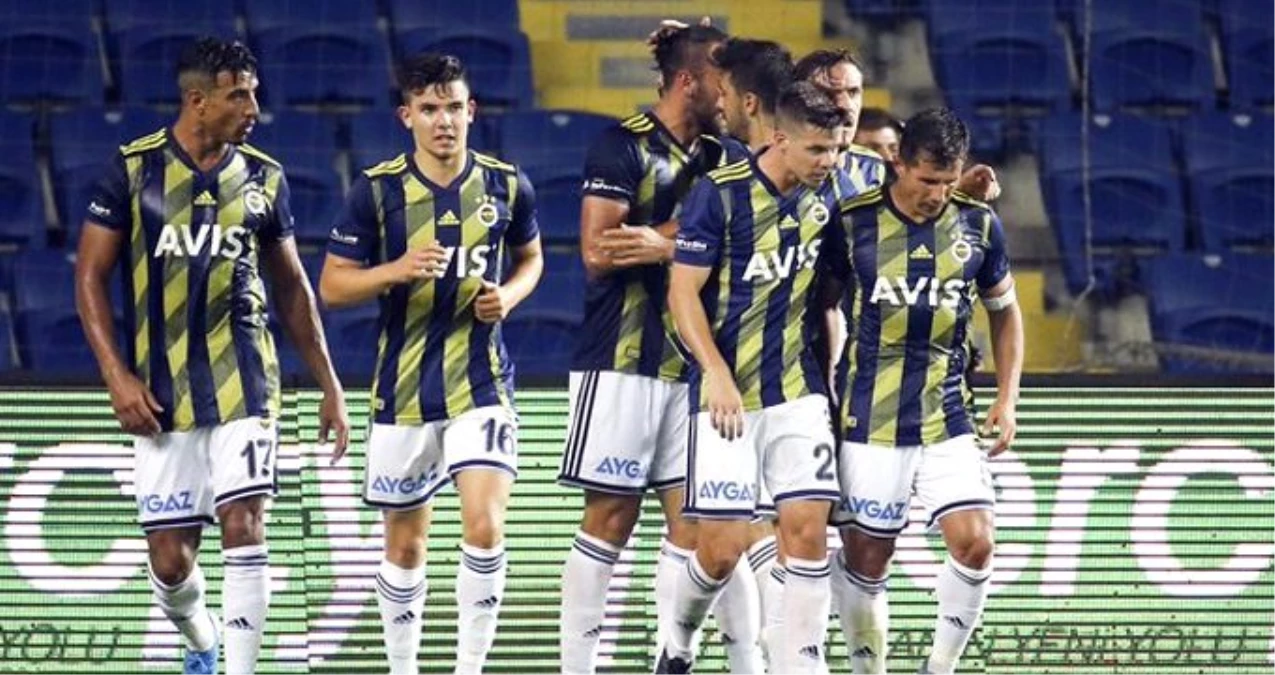 Fenerbahçe son saniye golüyle Başakşehir\'i 2-1 mağlup etti