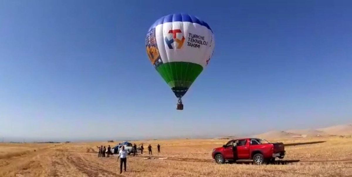 Göbeklitepe\'de sıcak hava balonu havalandı