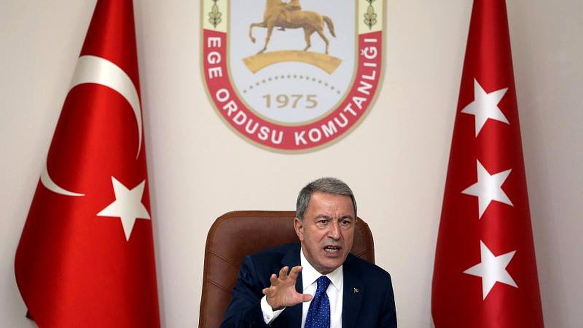 Hulusi Akar: "Birleşik Müşterek Harekat Merkezi tam kapasiteyle faaliyete başladı"