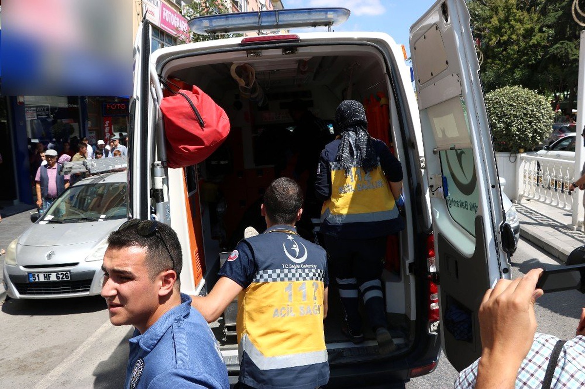 Niğde\'de yüksek ses tartışması kanlı bitti