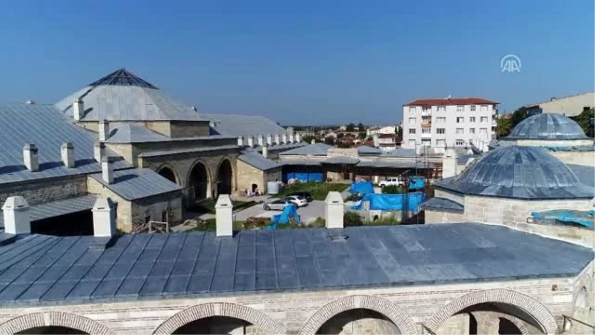 Restorasyonu tamamlanan Fatih\'in eğitim gördüğü medrese açıldı