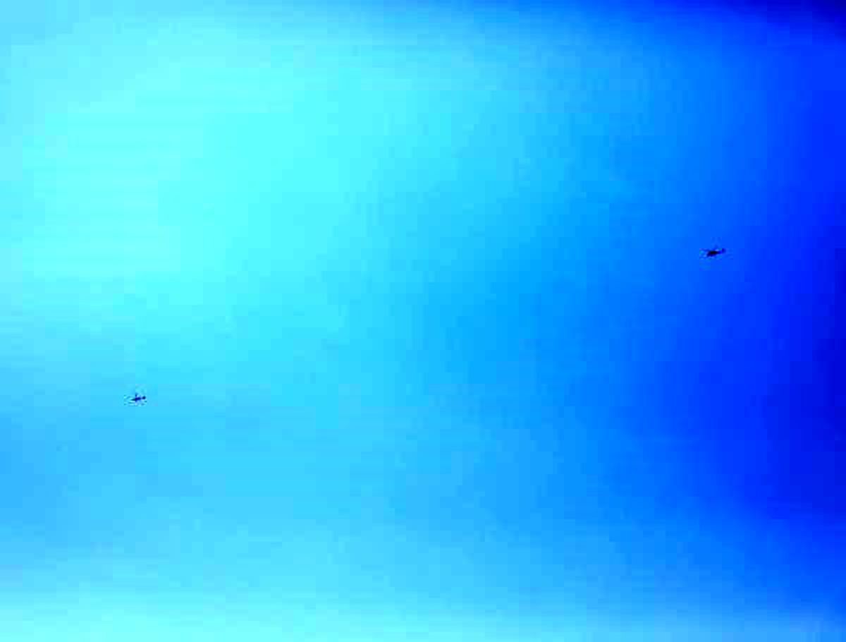 Sınırda askeri helikopter hareketliliği