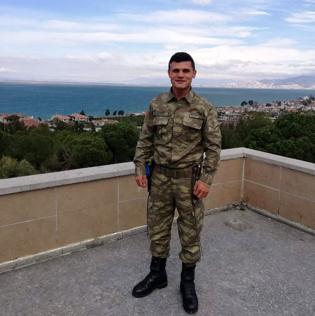 Sinoplu Uzm. Onbaşı İdris Gezer, Hakkari\'de şehit düştü