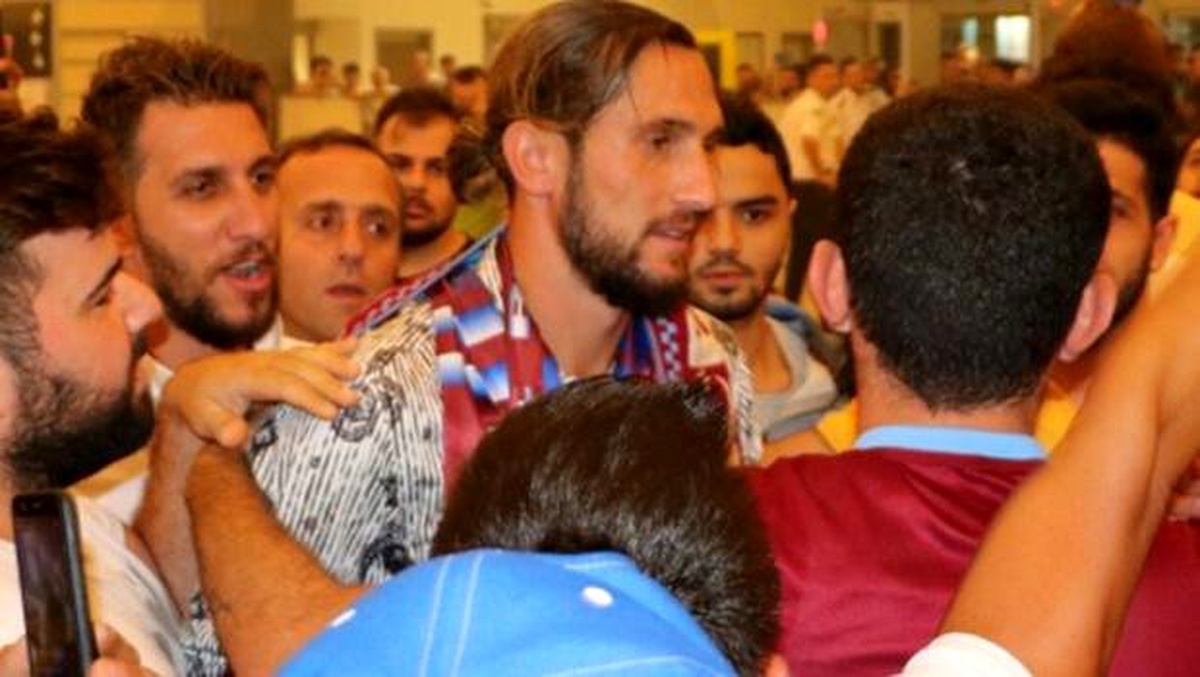 Trabzonspor\'a çılgın gelir! Yusuf Yazıcı\'dan 110 milyon 250 bin lira...